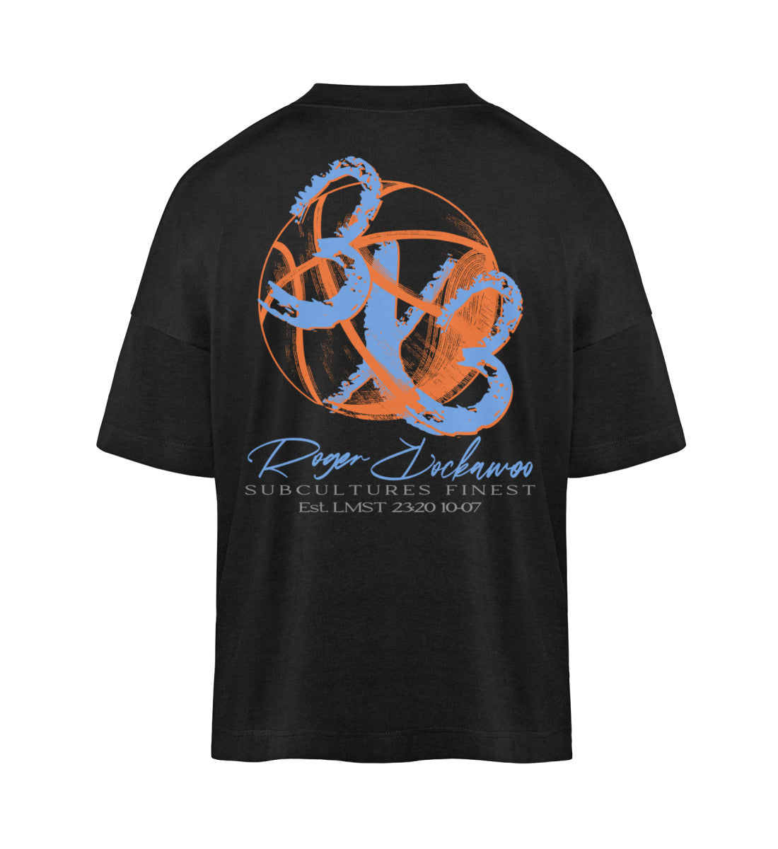 Schwarzes T-Shirt Unisex Oversize Fit für Frauen und Männer bedruckt mit dem Design der Roger Rockawoo Kollektion Basketball 3X3 Check Ball