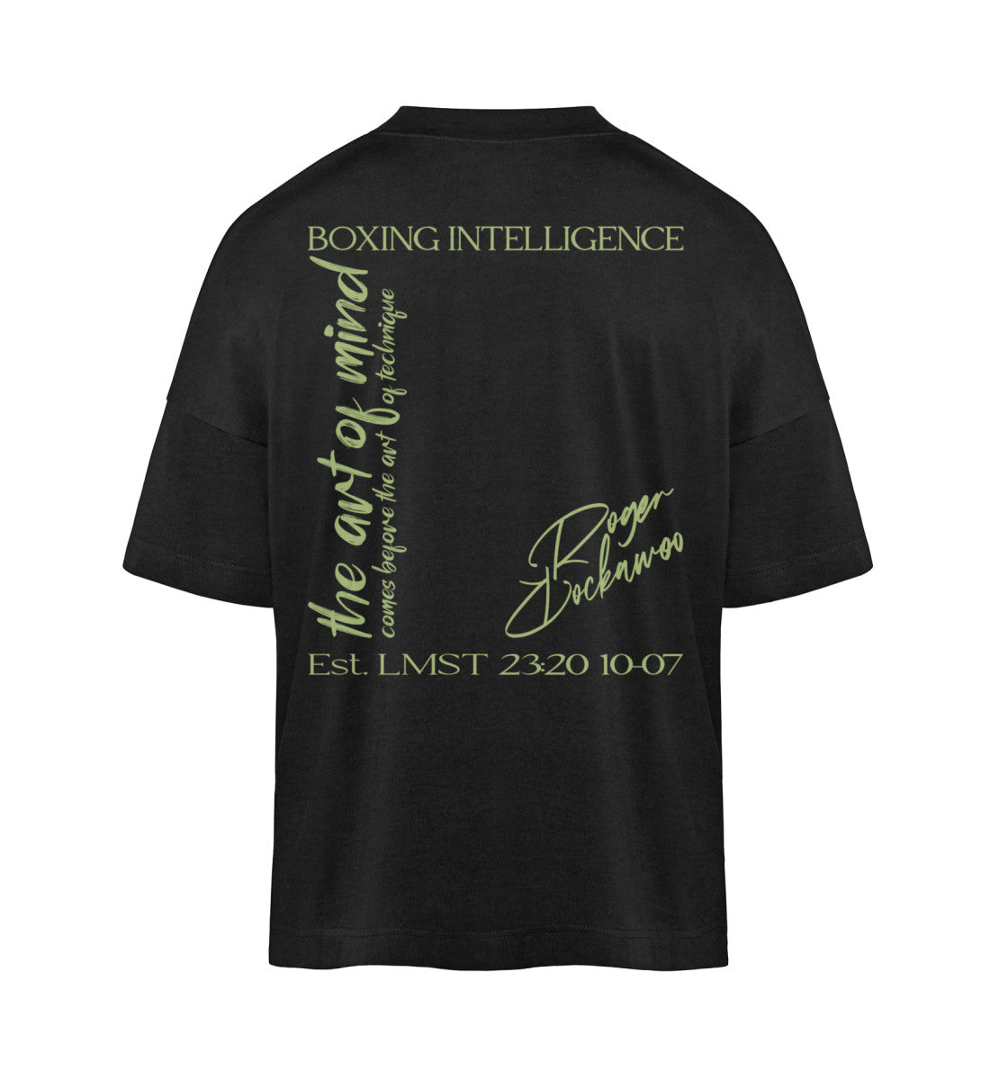 Schwarzes T-Shirt Unisex Oversize Fit für Frauen und Männer bedruckt mit dem Design der Roger Rockawoo Kollektion Boxing Intelligence
