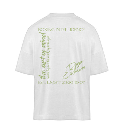 Weißes T-Shirt Unisex Oversize Fit für Frauen und Männer bedruckt mit dem Design der Roger Rockawoo Kollektion Boxing Intelligence