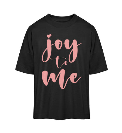 Schwarzes T-Shirt im Unisex Oversize Fit für Frauen und Männer bedruckt mit dem Design der Roger Rockawoo Kollektion Joy to me