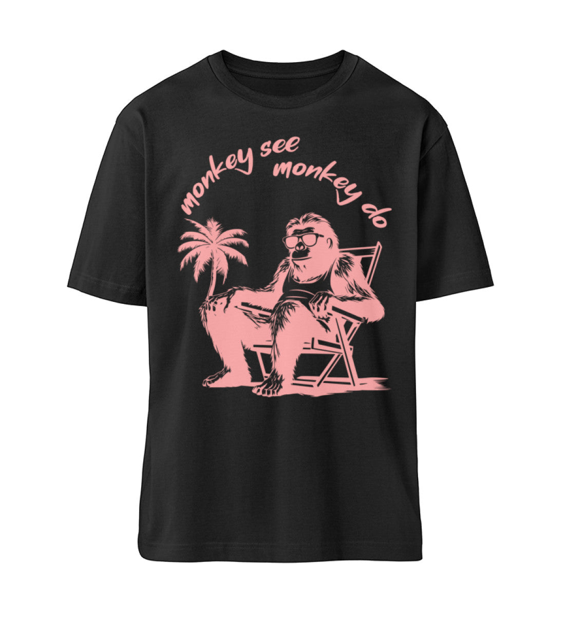 Schwarze T-Shirt Unisex Relaxed Fit für Frauen und Männer bedruckt mit dem Design der Roger Rockawoo Clothing Kollektion monkey see monkey do