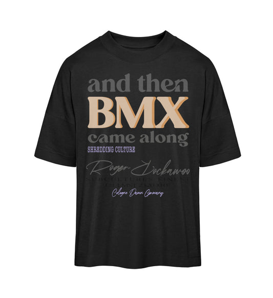 Schwarzes T-Shirt Unisex Oversize Fit für Frauen und Männer bedruckt mit dem Design der Roger Rockawoo Kollektion and then BMX