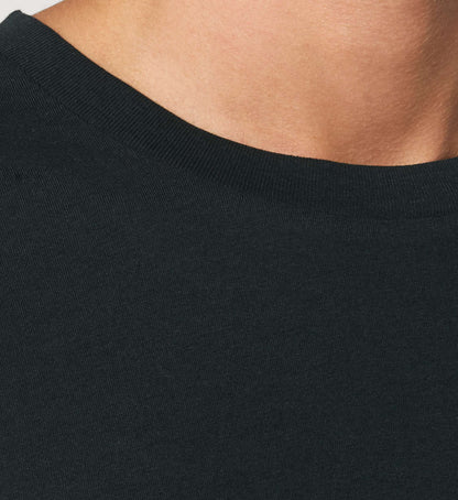Schwarzes T-Shirt Unisex Relaxed Fit für Frauen und Männer bedruckt mit dem Design der Roger Rockawoo Kollektion please do not waste my time