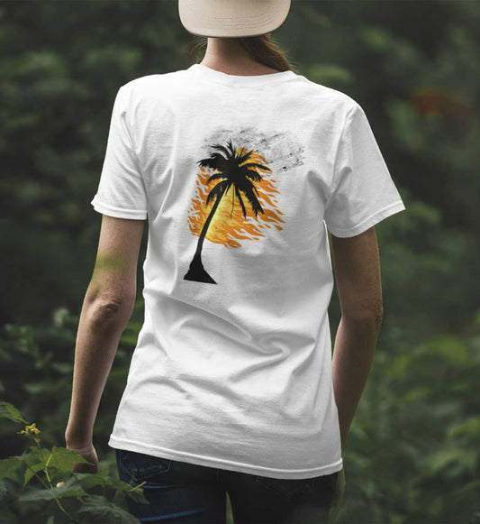 Weißes Relaxed Fit T-Shirt für Frauen und Männer bedruckt mit dem Design der Roger Rockawoo Kollektion Surf where wet dreams become true