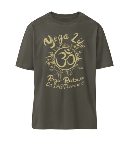 Khaki T-Shirt Unisex für Damen und Herren im Relaxed Fit bedruckt mit dem Design der Yoga Life Kollektion von Roger Rockawoo