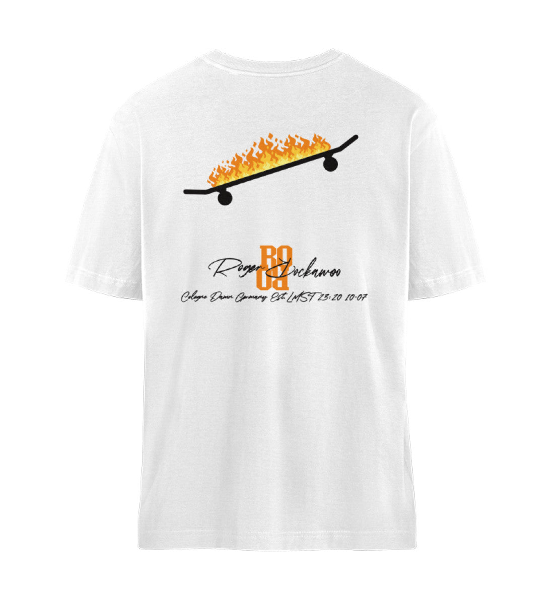 Weißes T-Shirt Unisex Damen und Herren rückseitig bedruckt mit Skateboard Style Print und Logo Schriftzug von Roger Rockawoo Clothing aus der Skateboard Hiss off Kollektion