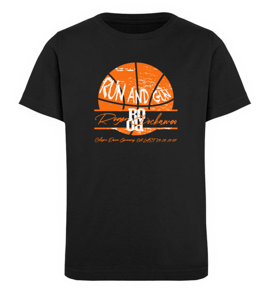 T-Shirt für Kinder Mädchen und Jungen bedruckt mit Print Design Aufdruck der Basketball Run and Gun Collection im Roger Rockawoo Clothing Webstore Subcultures Finest Schwarz-16