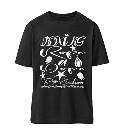 Schwarzes T-Shirt Unisex Relaxed Fit für Frauen und Männer bedruckt mit dem Design der Roger Rockawoo Kollektion boxing rope a dope